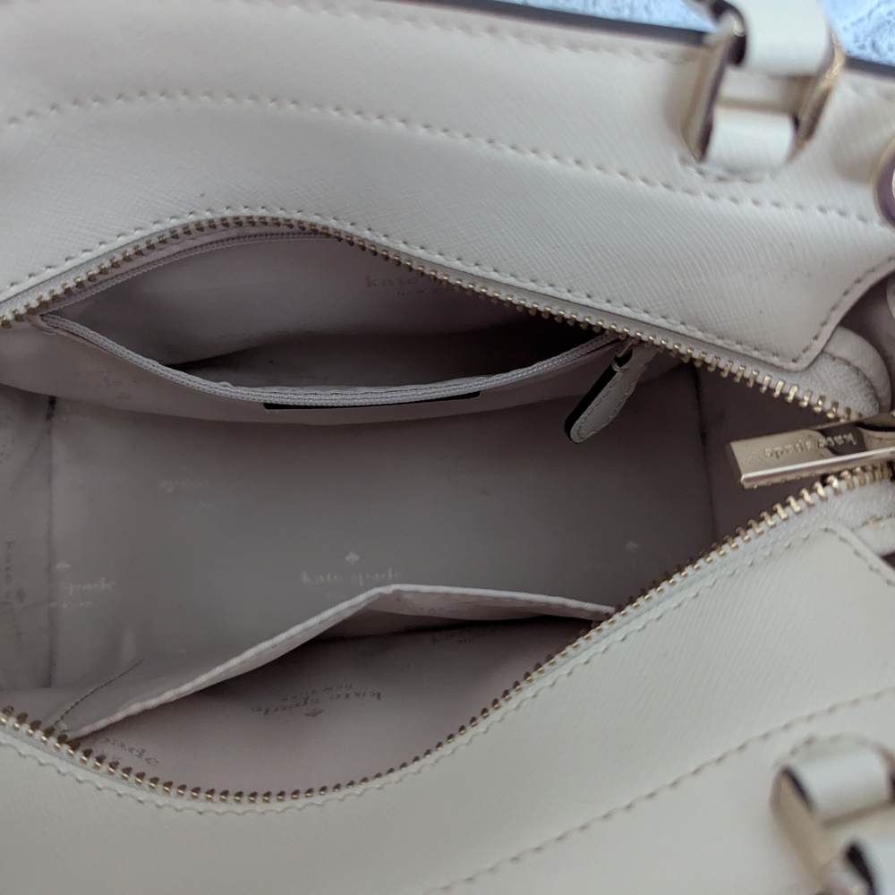 kate spade White and Natural Straw Floral Embroidered Crossbody Bag - Picture 3 of 4